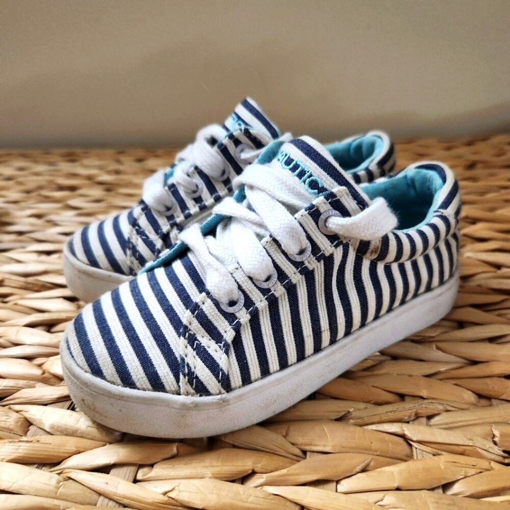 Nautica Becktone Striped Navy White Toddler Baby Canvas Tennis Shoes Size 7
